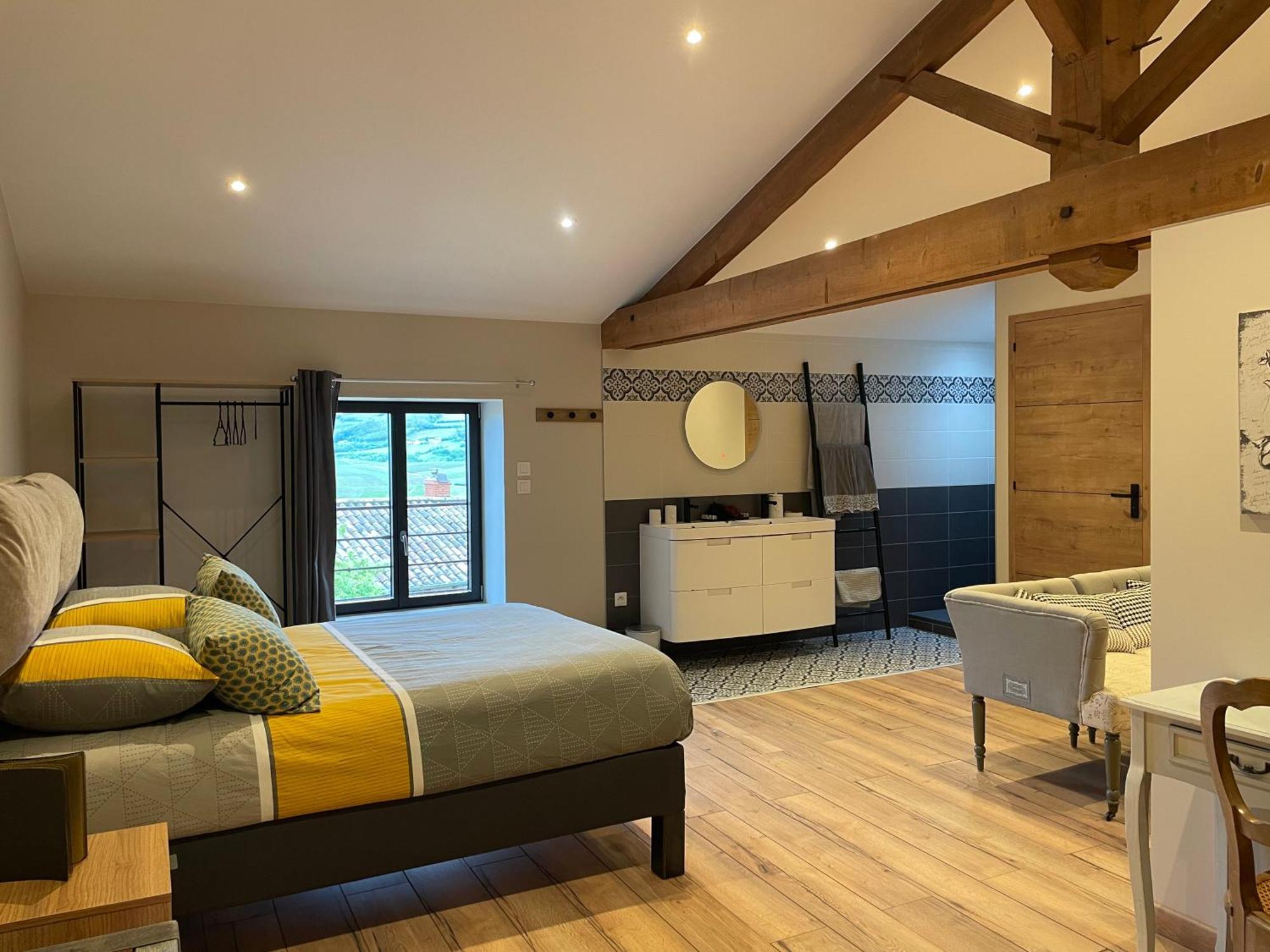 Hotel Au Petit Bonheur Chez Bambina Leynes Zewnętrze zdjęcie