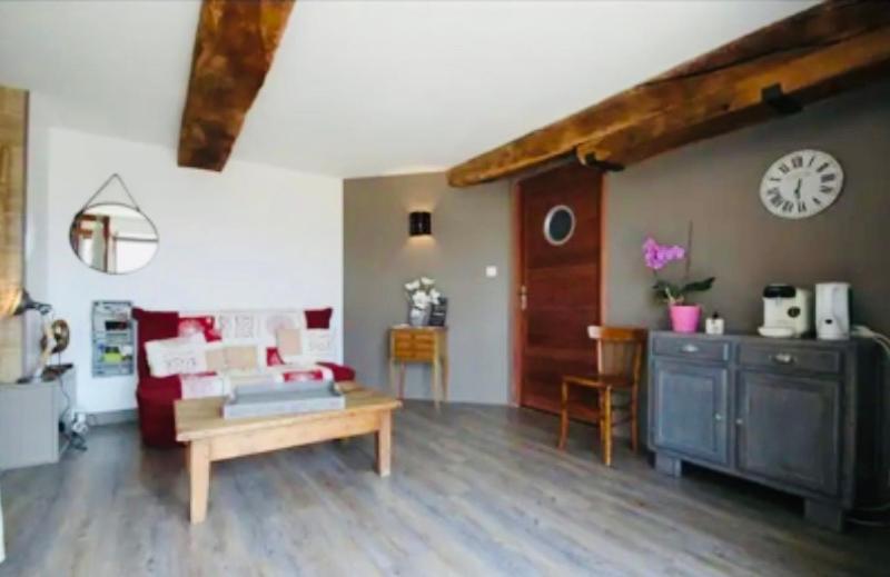 Hotel Au Petit Bonheur Chez Bambina Leynes Zewnętrze zdjęcie